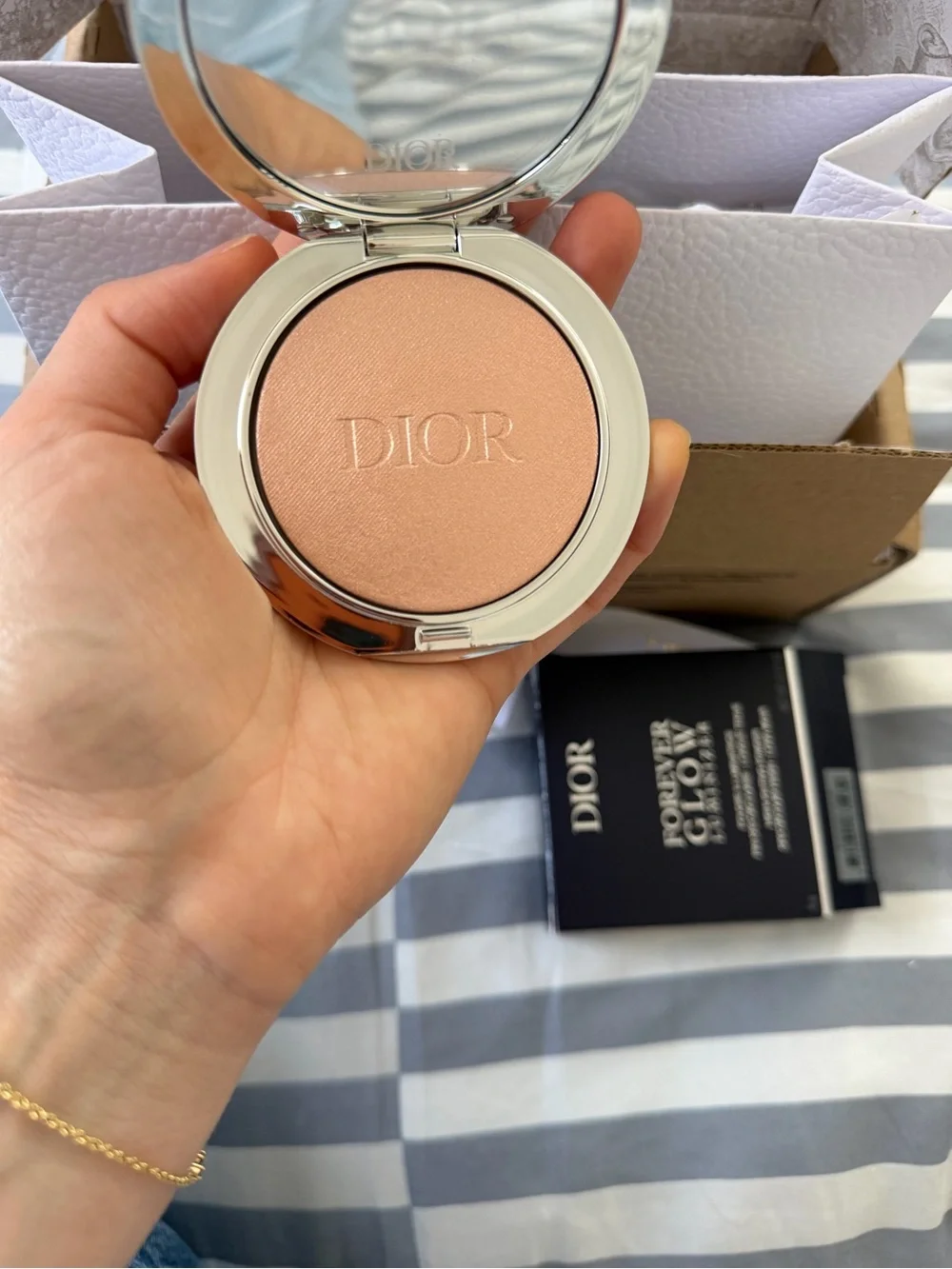 Dior Forever Glow luminizer - limited edition highlighter